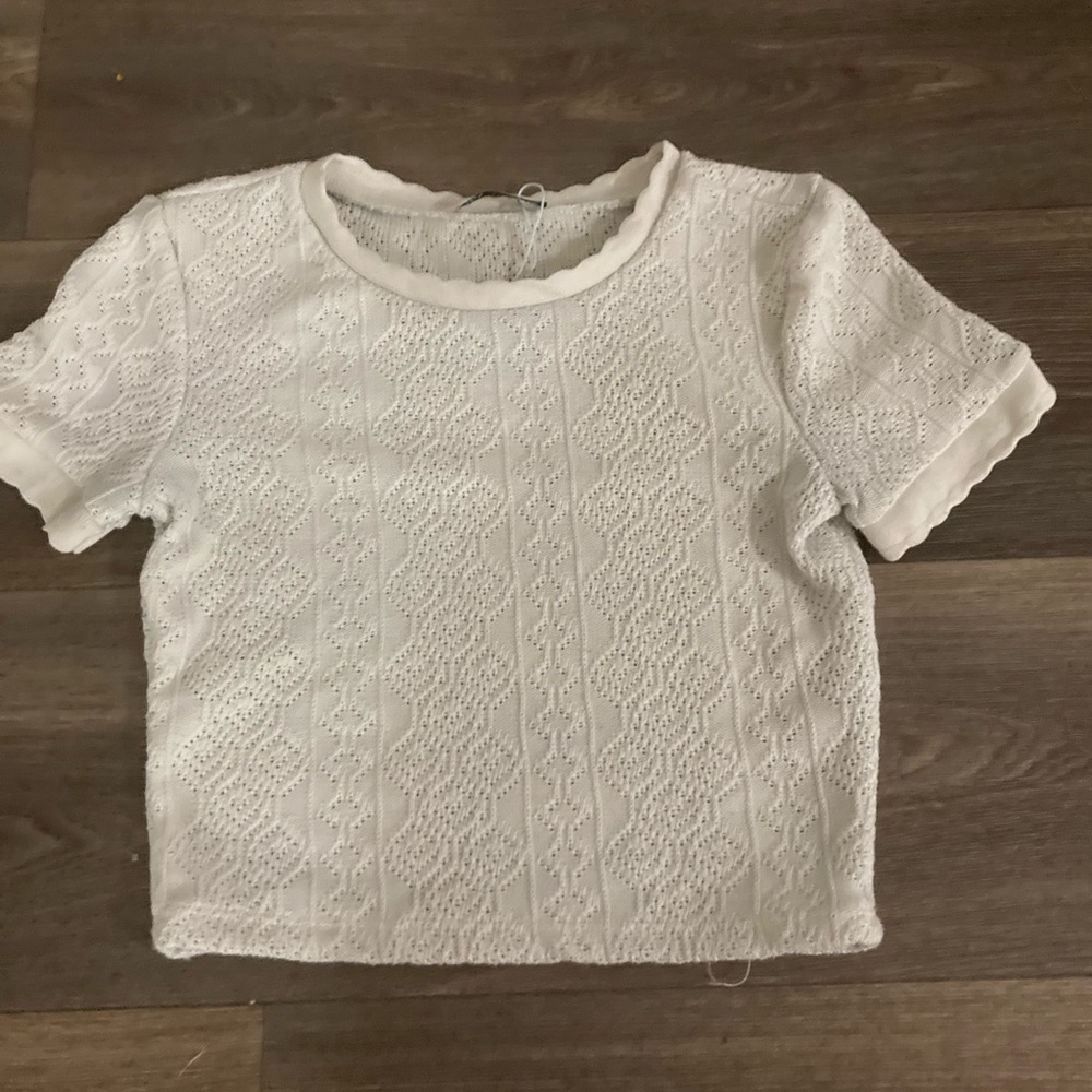 Zara White Short Sleeve Cropped Tee